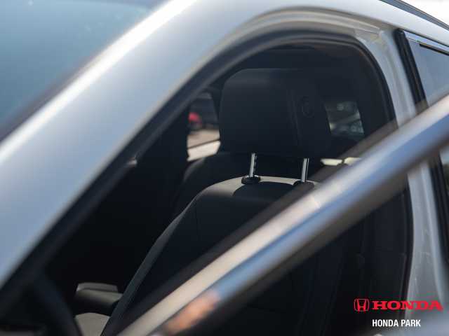 Honda CR-V 2.0l - Radiant Red M.