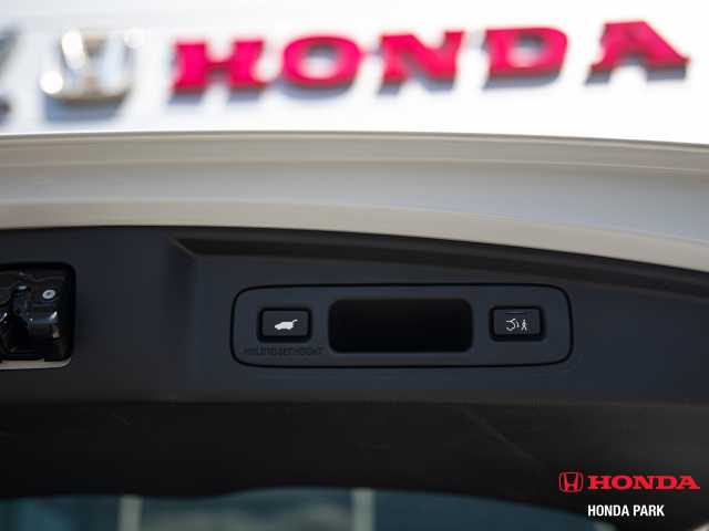 Honda CR-V 2.0l - Radiant Red M.